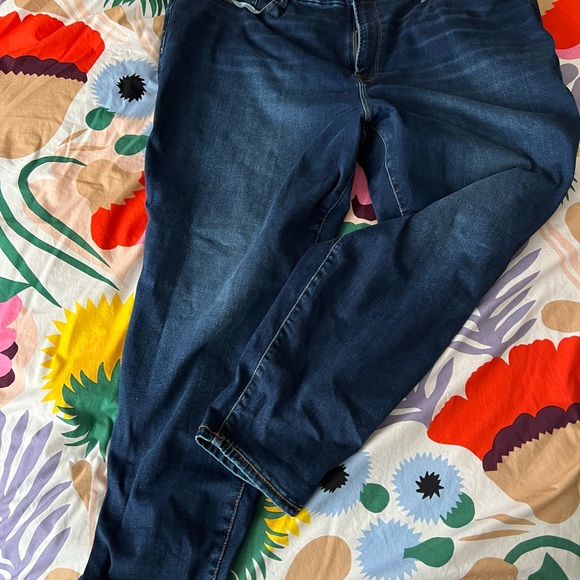 Good American | Always Fits Good Legs Jeans Size 20-26 - Picture 3 of 6